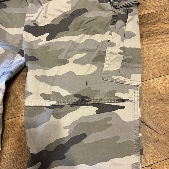 American Eagle Jogger pants size 4 - Picture 8 of 8